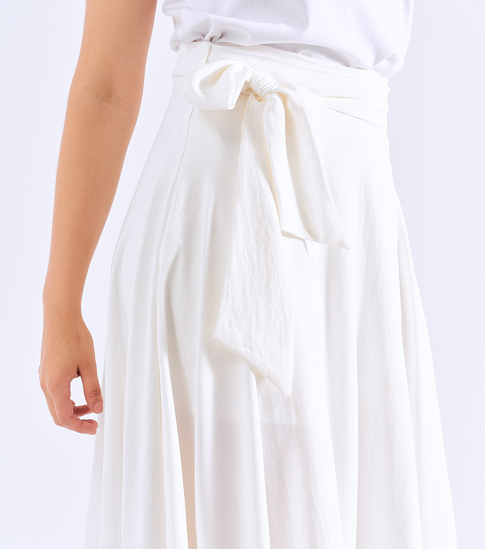 Falda De Mujer Larga Unicolor Con Bolsillos Invisibles Derek 829228 BL
