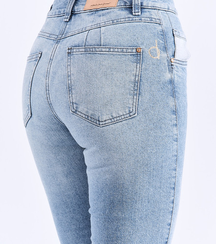 Jean Para Mujer Bota Flare Con Proceso Rotos Praga Amaia DerekAZ