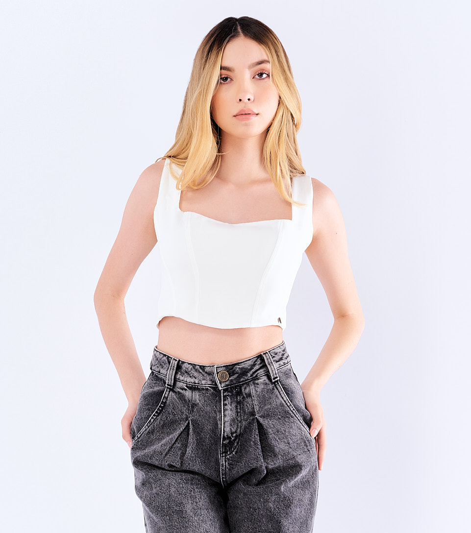 Silky Crop Top Silueta Corse TyperBL