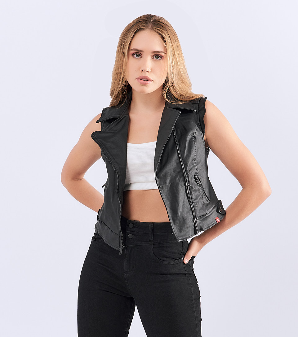 Chaleco Para Mujer En Cuerina Con Cremallera Unser 824151 NG