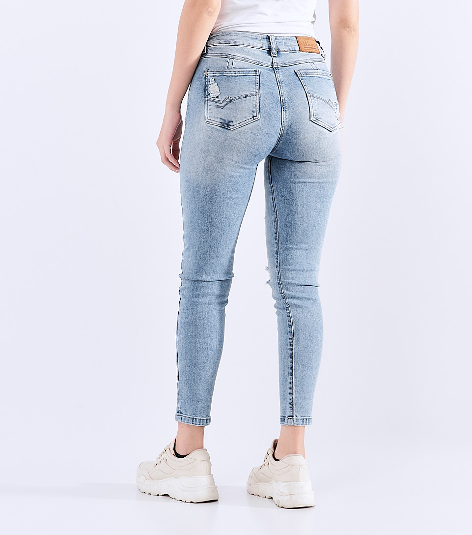 Jean Para Mujer Con Proceso Claro Con Rotos Unser 828325 AZ