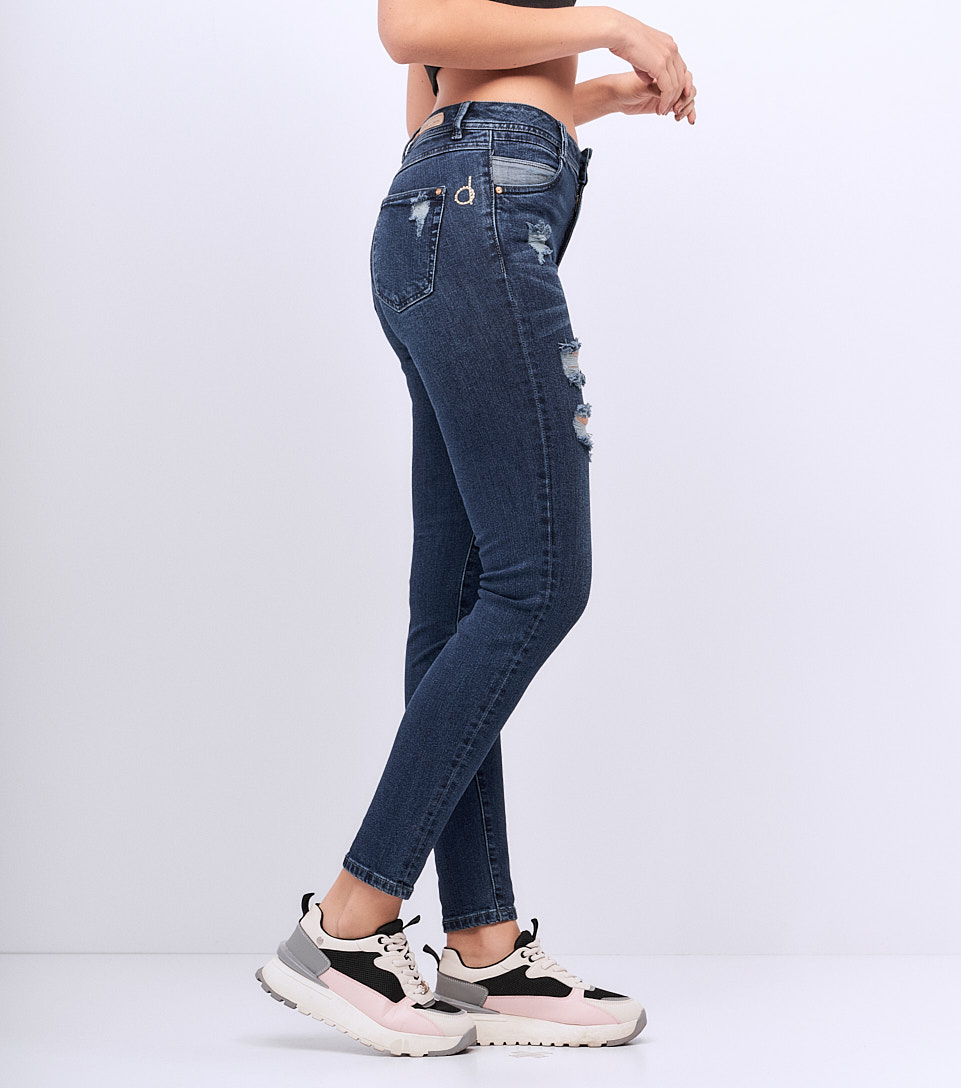 Jean Para Mujer Skinny Con Proceso Rotos Barcelona Trinity Derek 829026 AZ