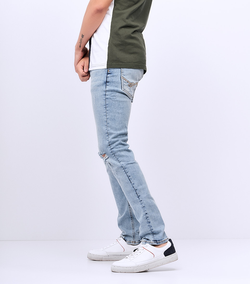Jean Para Hombre Molderia Iron Proceso Medio Con Rotos En Rodilla Y Bolsillos Unser 830413 AZ