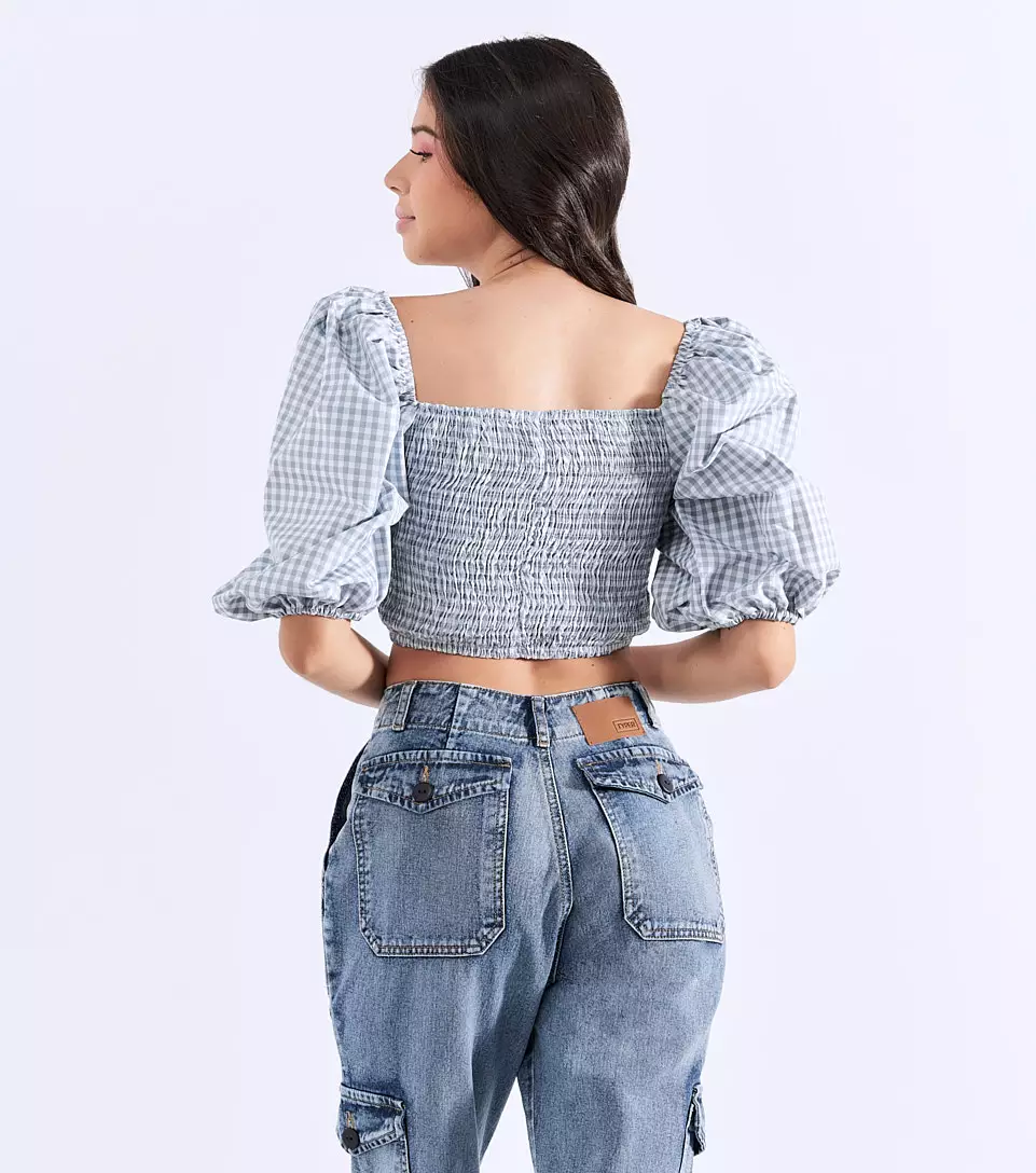 Poli Crop Top Mangas Con Volumen TyperAZ