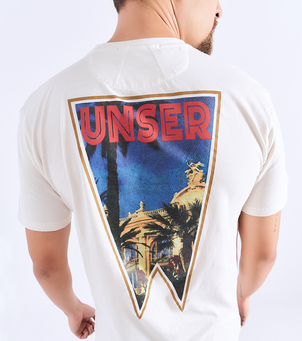 T Shirt Para Hombre Molderia Comfort Unicolor Con Estampado En Delantero Y Espalda Unser 826999 AR