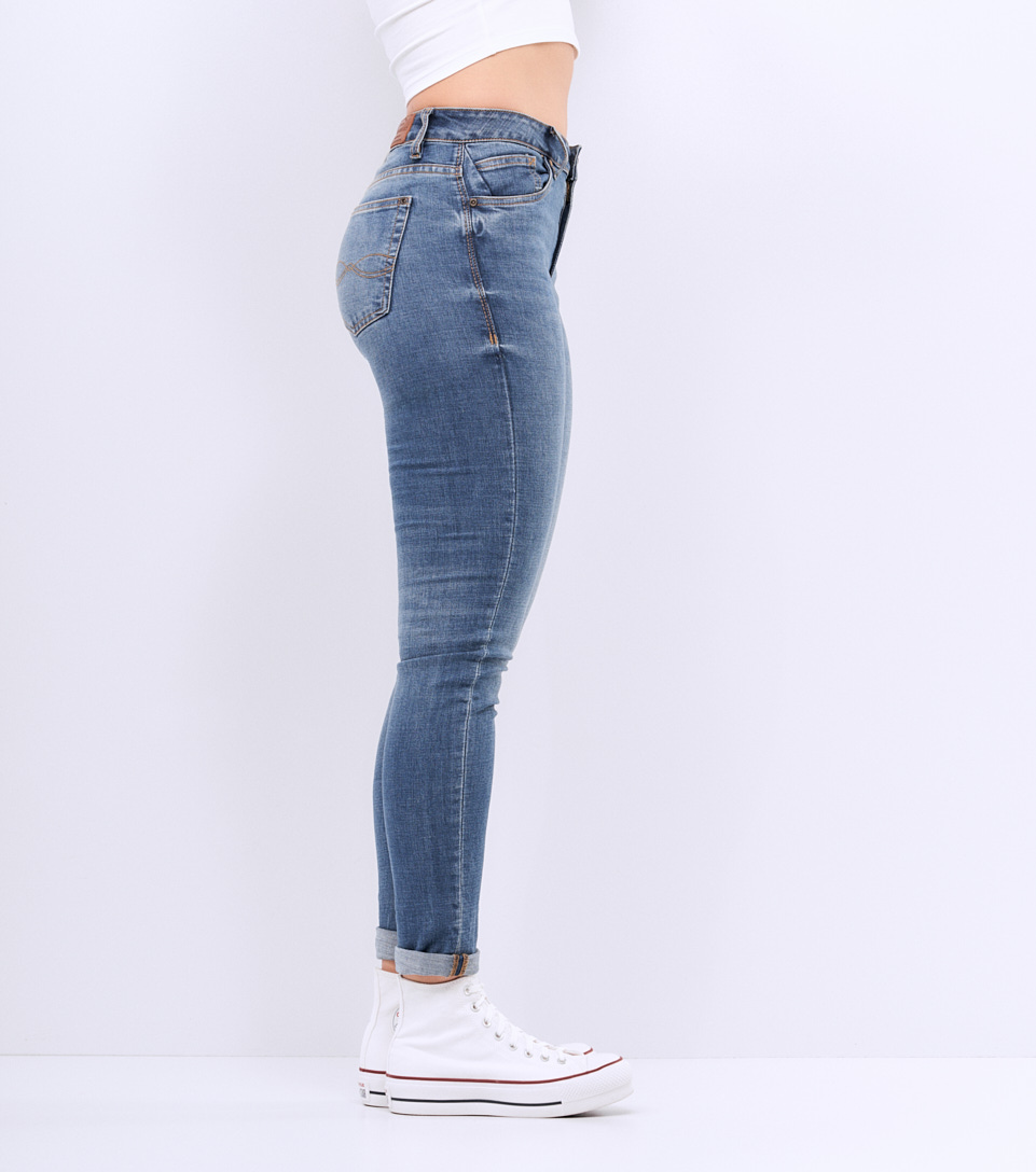 Jean Americanino Skinny Tono Medio 122648 AZ