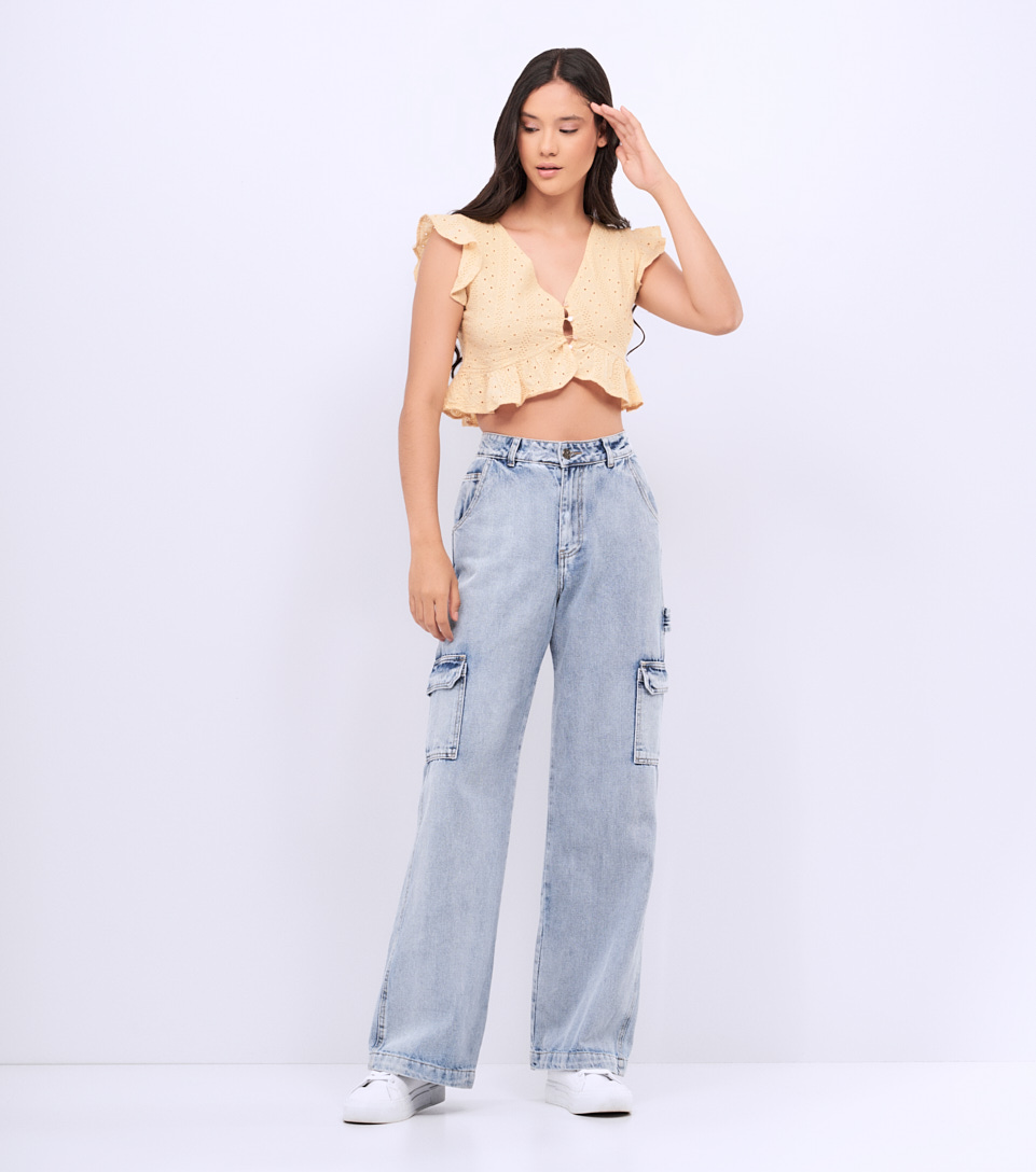 Natali Blusa Cuello En V Con Golas En Manga Y Ruedo Typer 823414 AM