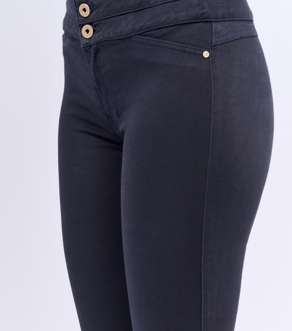 Jean Para Mujer Skinny Pretina Con Corte Barcelona Fernanda Derek 820894 AC