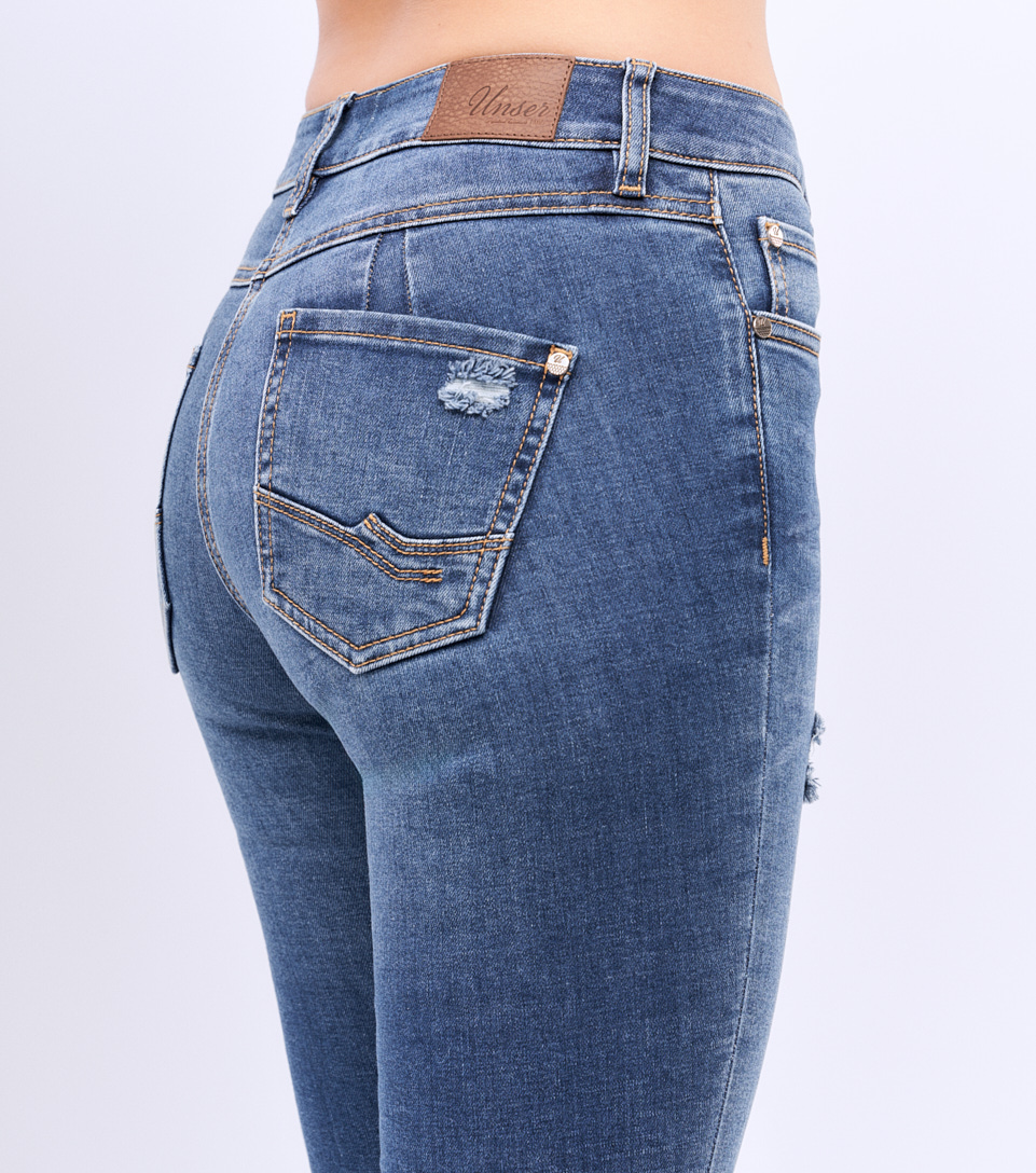 Jean Para Mujer Con Proceso Medio Y Rotos Unser 826966 AZ