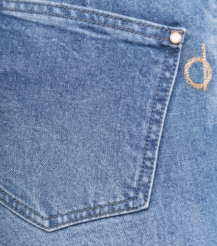 Jean Para Mujer Bota Flare Con Detalle De Proceso En Ruedo Praga Audry DerekAZ