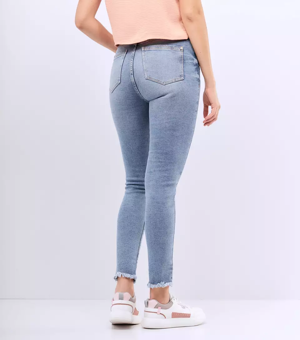 Mili Jean Skinny Hielo TyperAZ