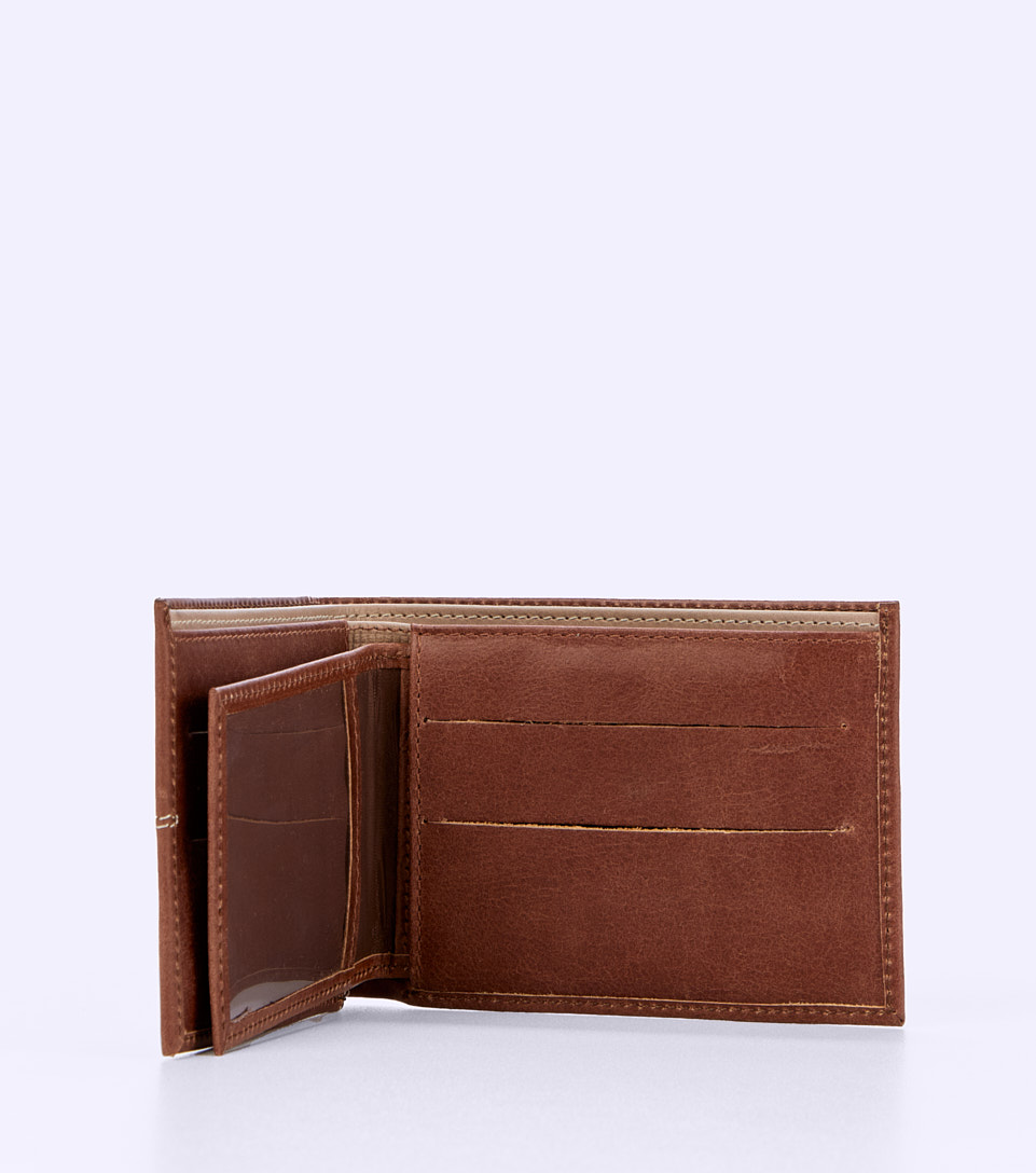 Billetera Para Hombre Unicolor Con Repujado Texto Unser 830942 CF