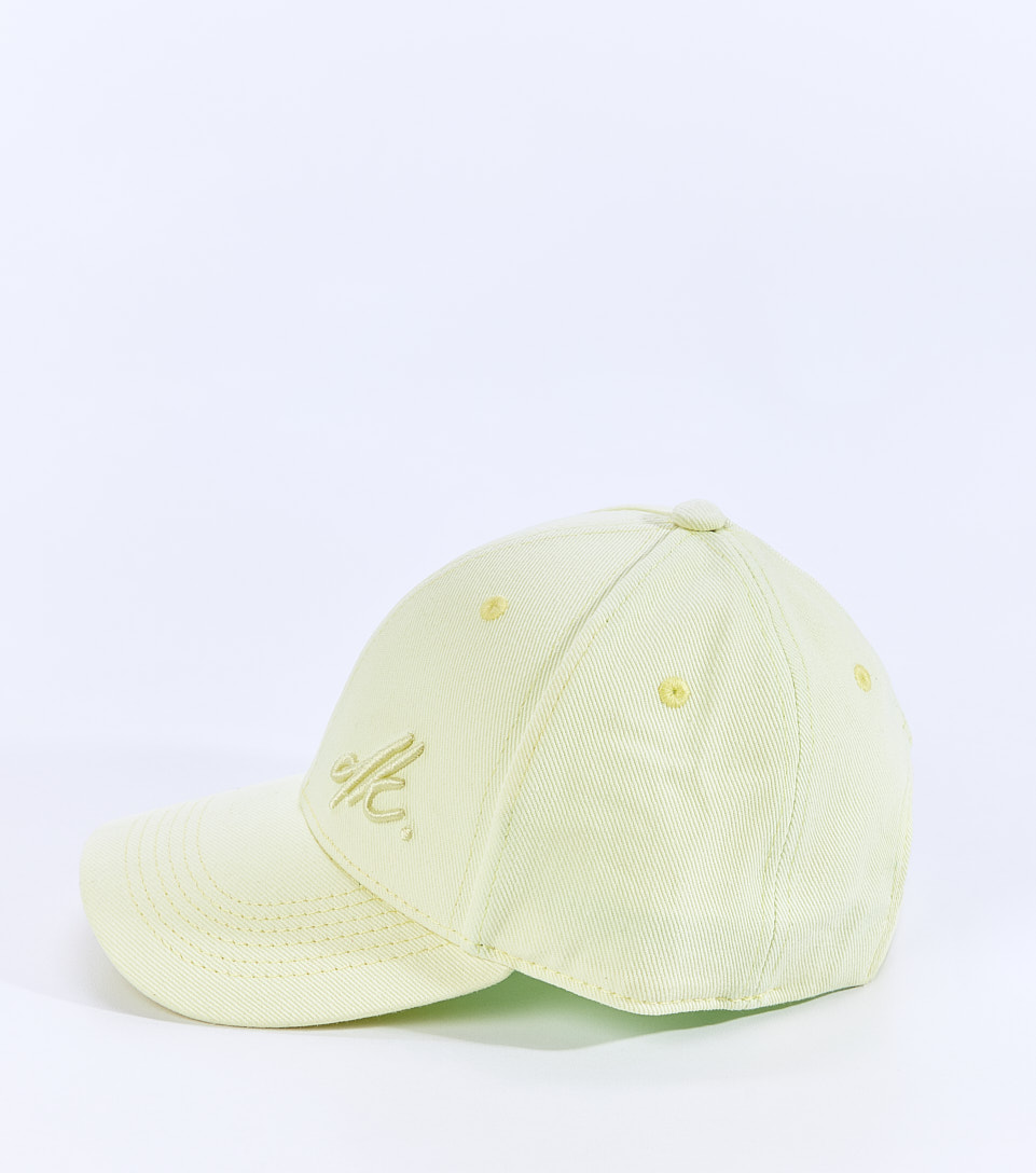 Gorra Unicolor Con Estampado En Animal Print Interno Nicole Derek 831373 AM