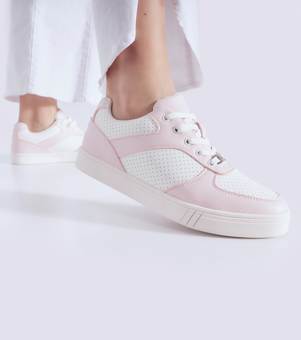 Tenis Para Mujer En Material Suela Plana Derek 828169 RS