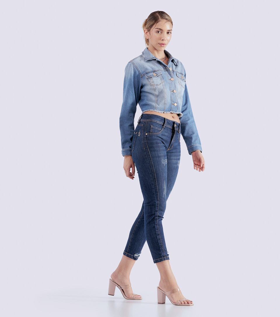 Jean Para Mujer Skinny Con Corte En Costados Barcelona Irina Derek 821317 AZ