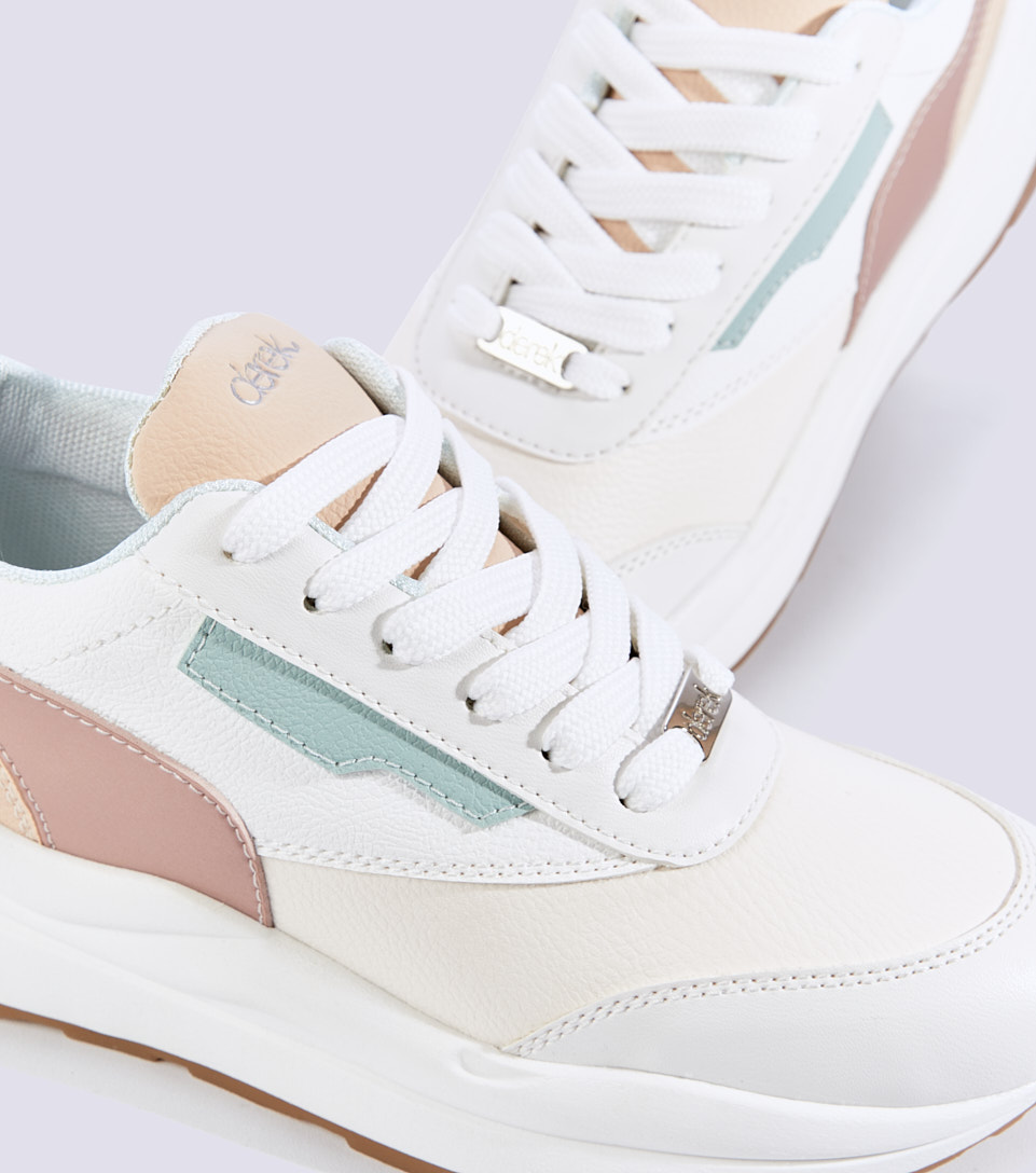 Tenis Para Mujer Combinados Con Cordones Rihanna Derek 830216 AR