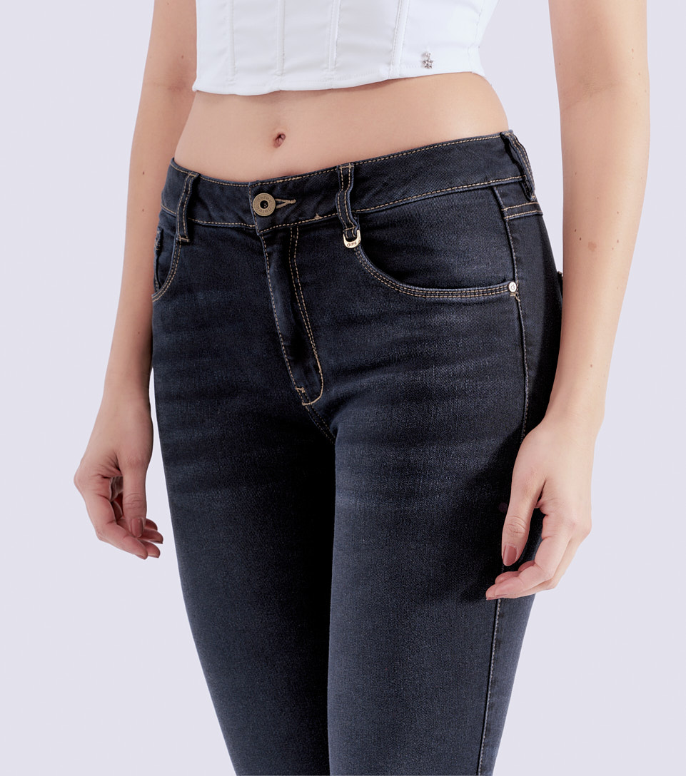 Jean Para Mujer Barcelona Milena Derek 829828 AZ