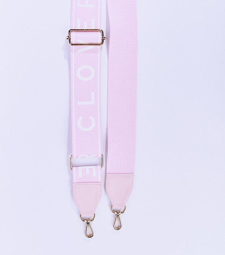 Isa Tira Auxiliar En Reata CloverRS