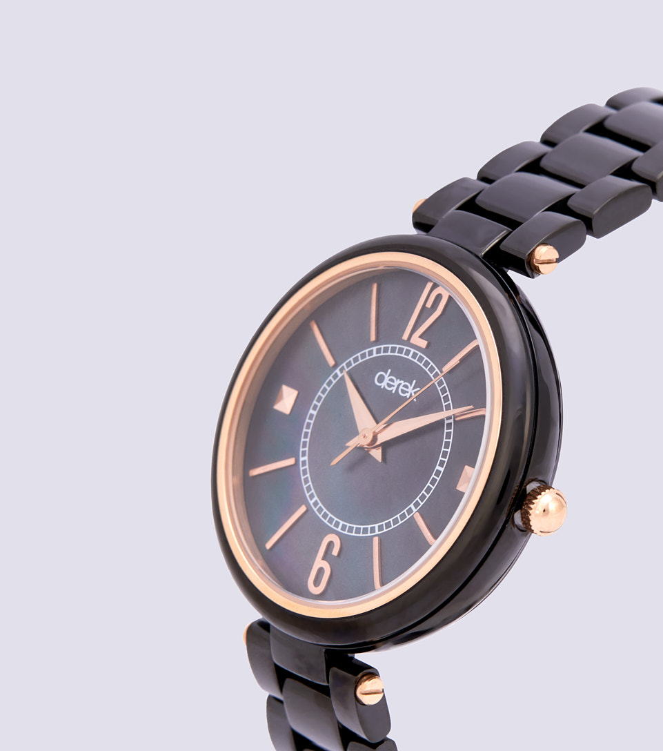 Reloj Para Mujer Pulso Metalico Derek 821429 NG
