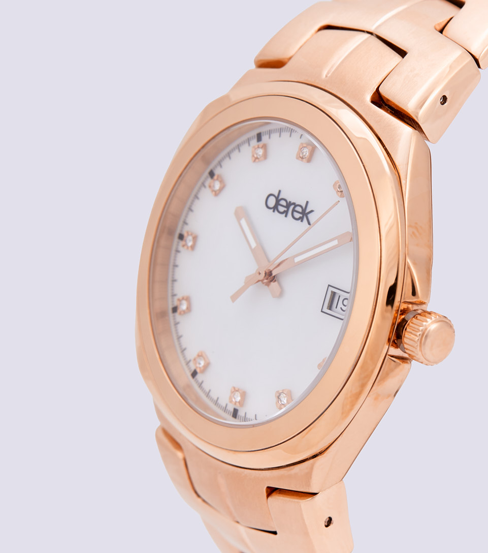 Reloj Para Mujer Pulso Metalico Derek 818027 DO