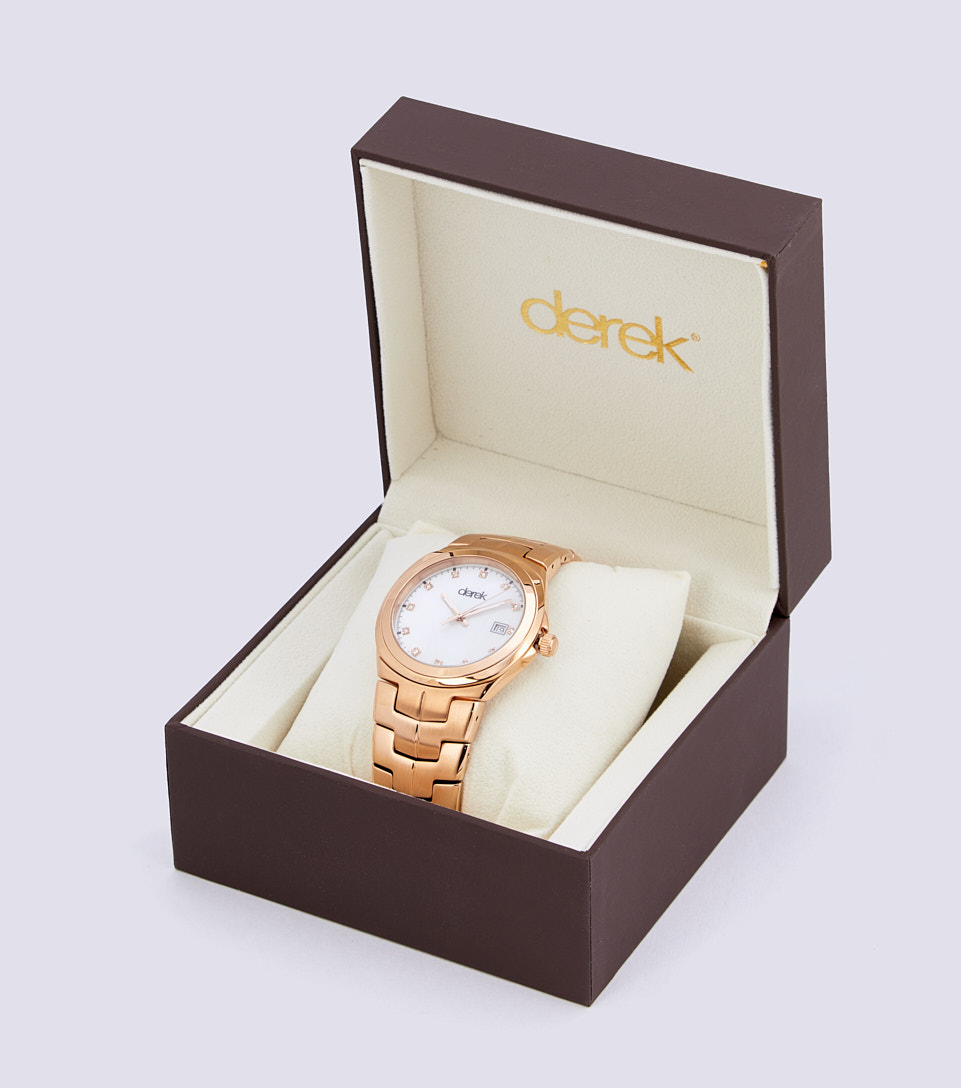 Reloj Para Mujer Pulso Metalico Derek 818027 DO