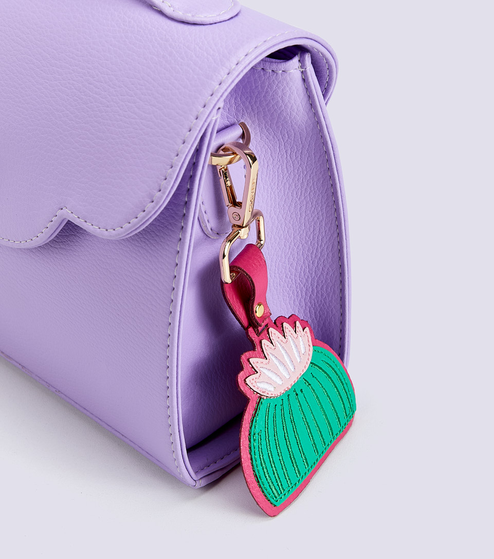 Ava Llavero De Cactus CloverVD