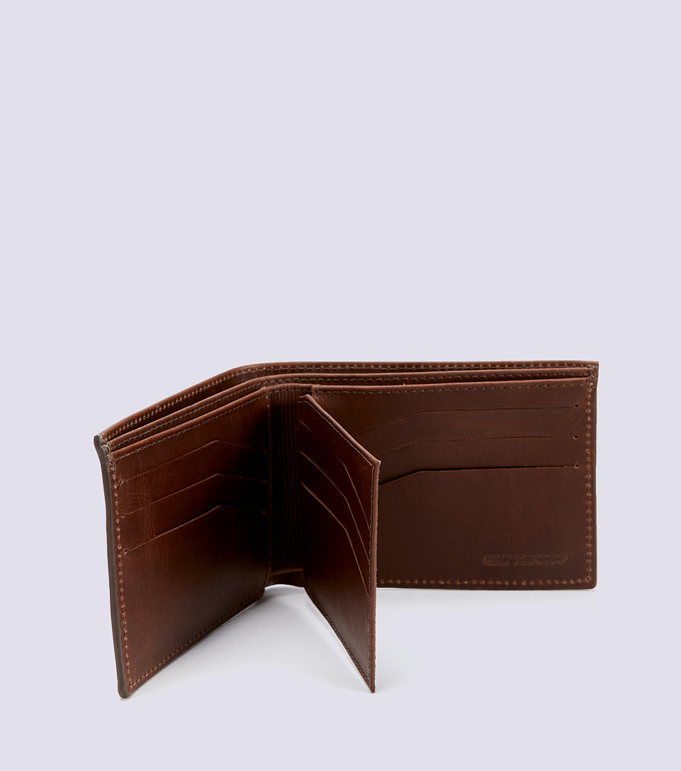 Billetera Para Hombre Unicolor Con Repujado Texto Unser 831765 CF
