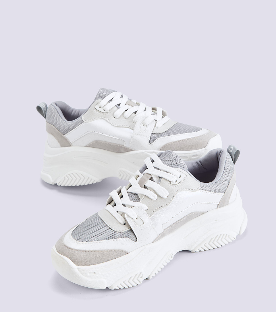 Tenis Para Mujer Con Cordones Y Forro En Contraste Harper Derek 832489 GR