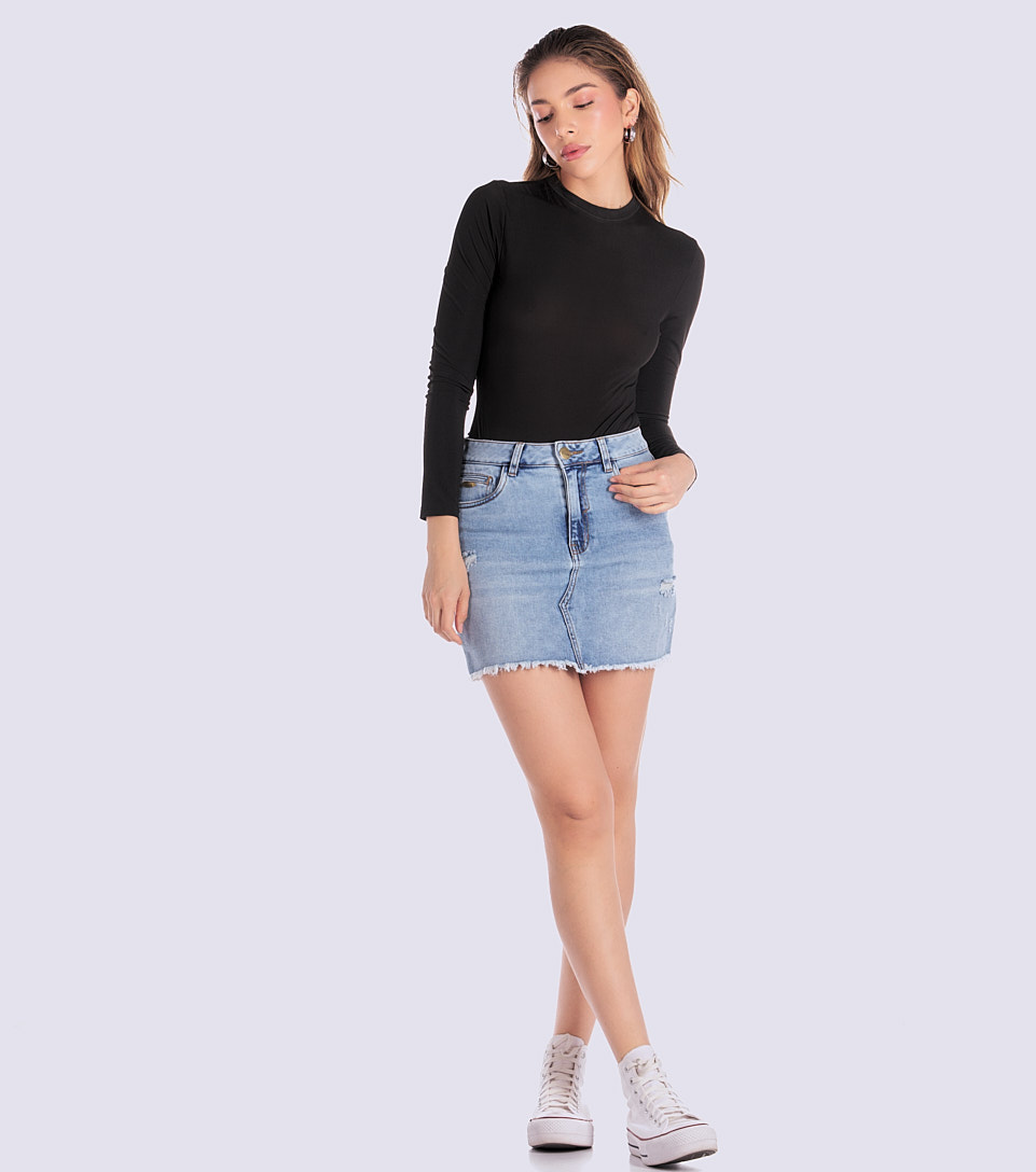 Falda Para Mujer Corta En Indigo Transfer Y Ruedo Desflecado Unser 832584 AZ