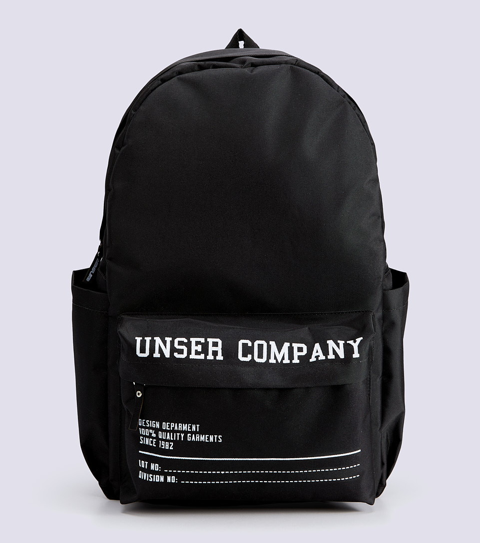 Morral Para Hombre Unicolor Con Bolsillos Y Texto Unser 830981 NG