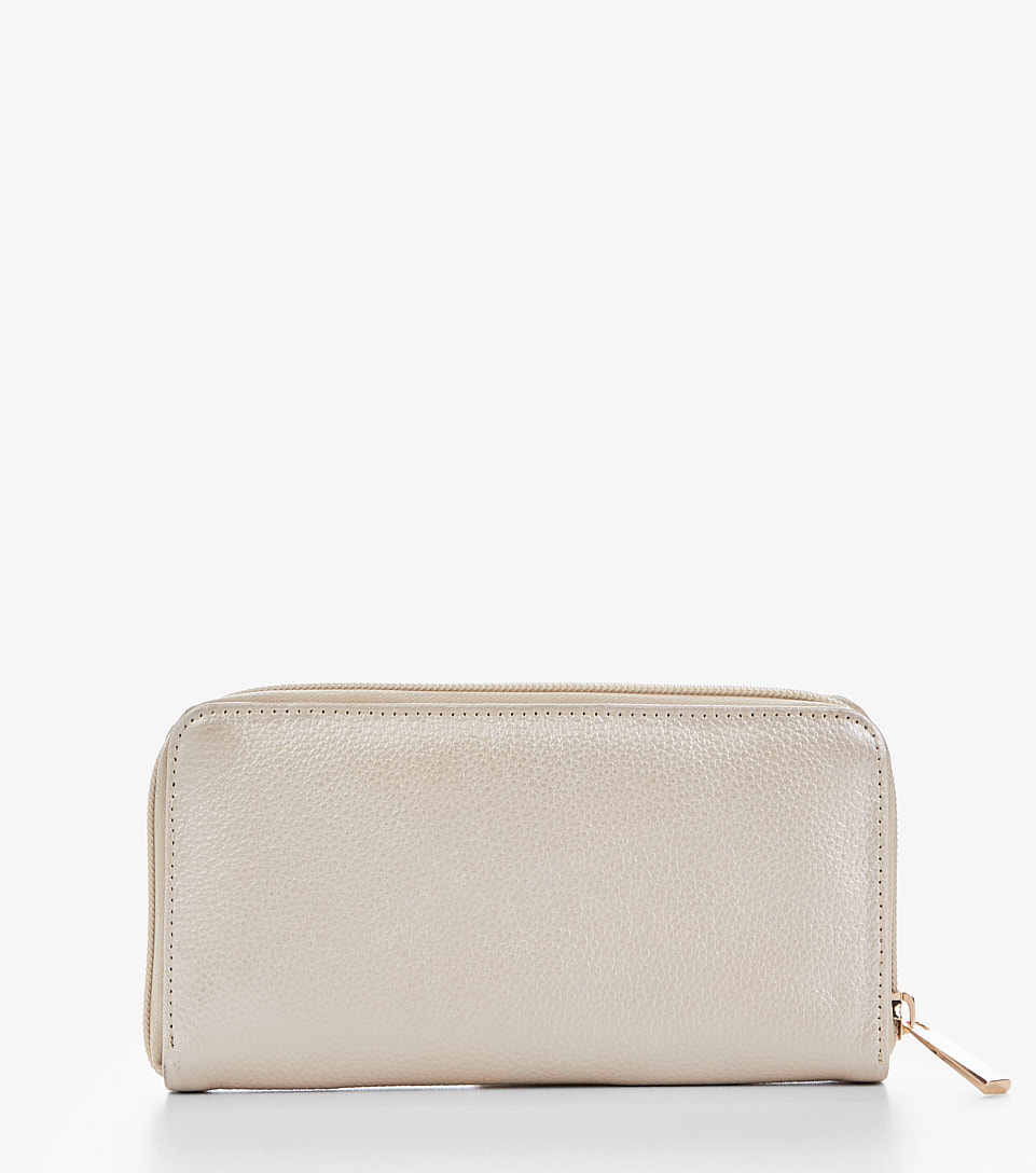 Billetera Para Mujer En Cuero Grande Unicolor Emily Derek 831463 GR