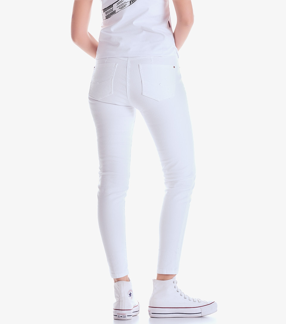 Bernes Priscila Jean Con Proceso Blanco Unser 831577 BL