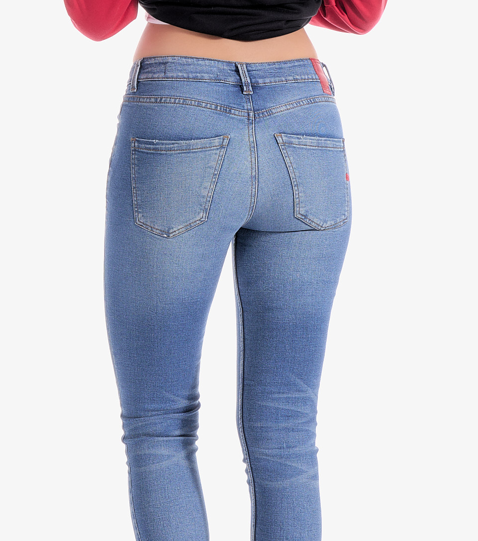 June Jean Skinny Femenino Groggy 831258 AD