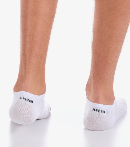 Media Para Hombre Tripack Invisible Unicolor Con Texto UnserCU