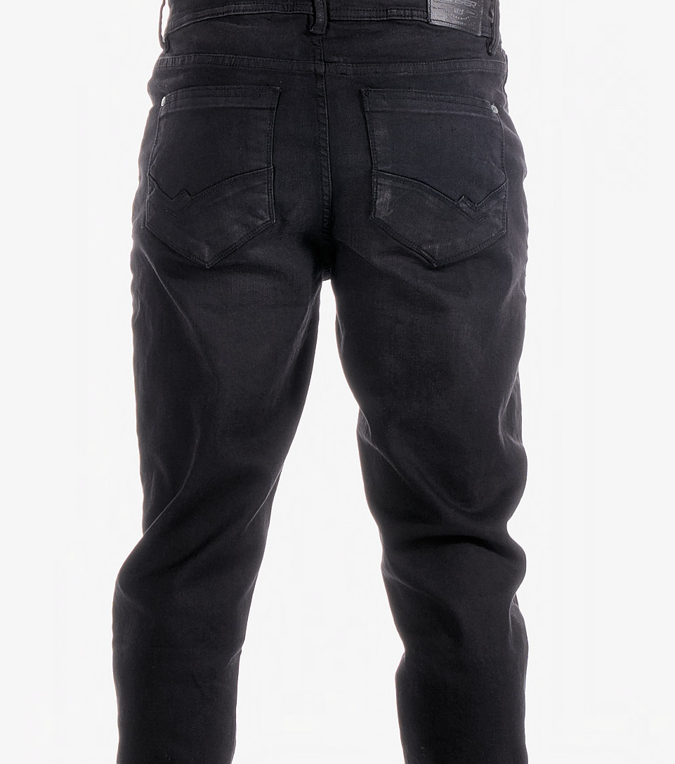 Jean Para Hombre Con Proceso Negro Y Bolsillos Unser 830974 NG