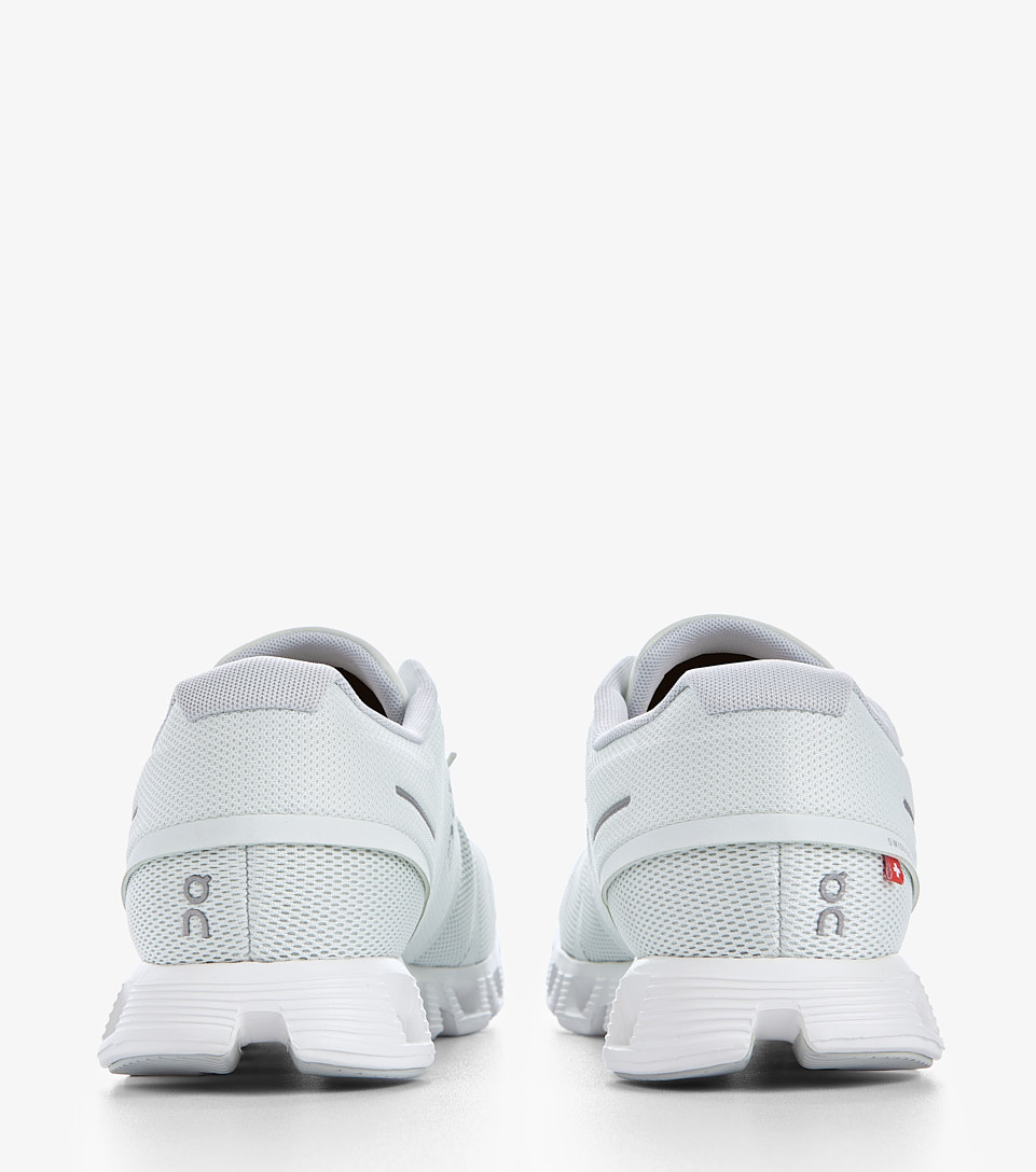 Tenis On Running Cloud 5 126093 BL