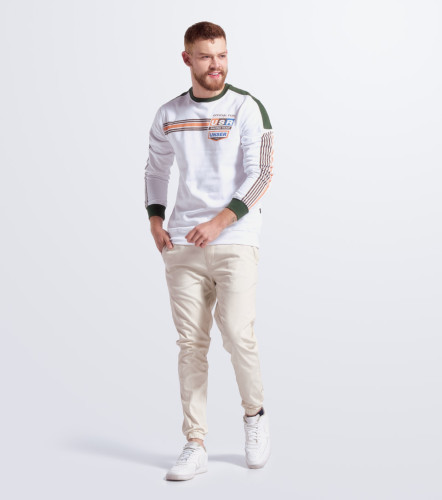 Buzo Cerrado Con Estampado UnserBL