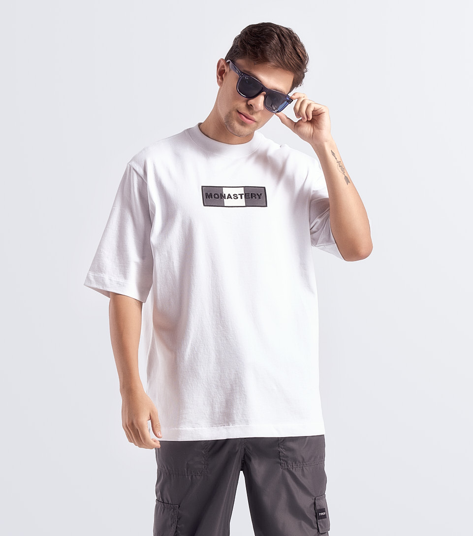 Camiseta Monastery Saiclop OversizeBL