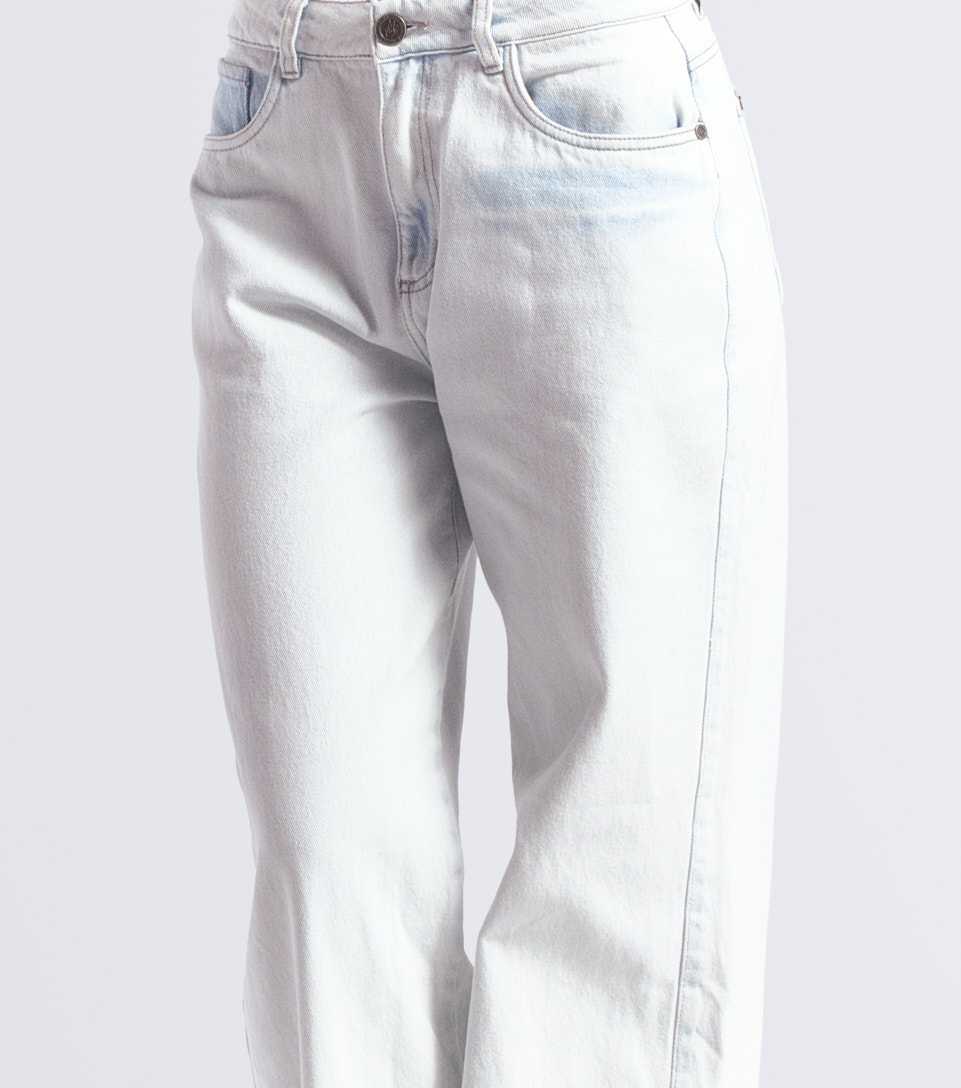 Febe Jean Blanco Typer 833636 