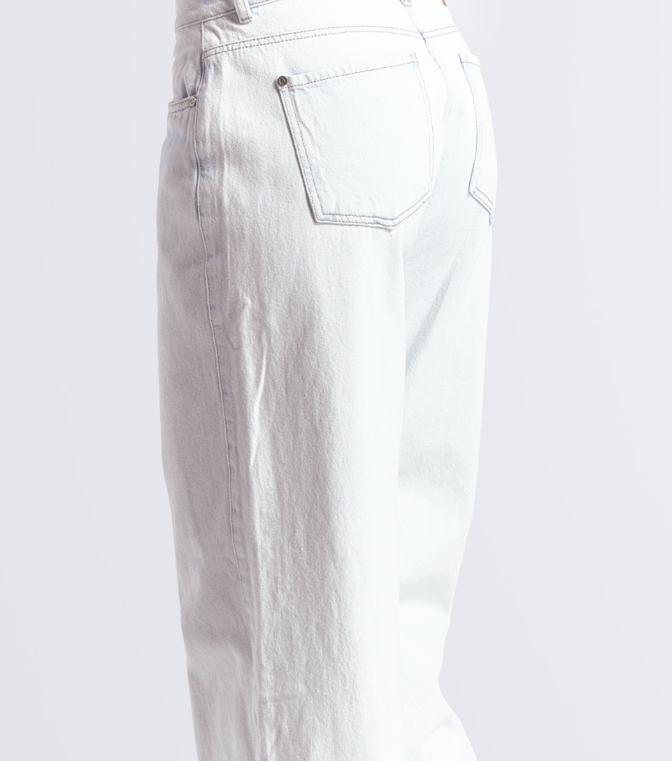 Febe Jean Blanco Typer 833636 