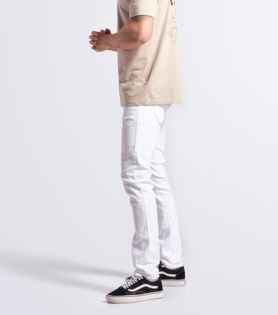 Iron Eider Jean Blanco Con Rasgunos Unser 833510 BL