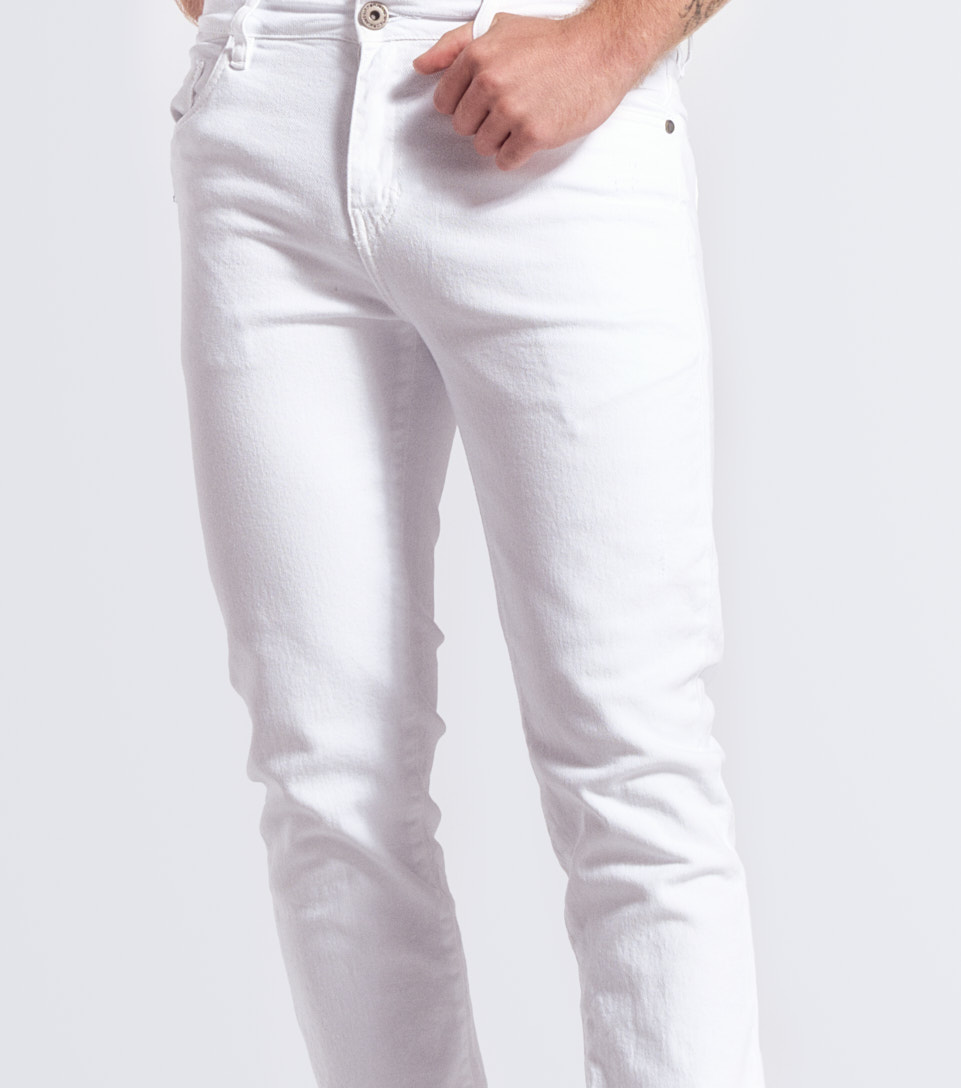 Iron Eider Jean Blanco Con Rasgunos Unser 833510 BL