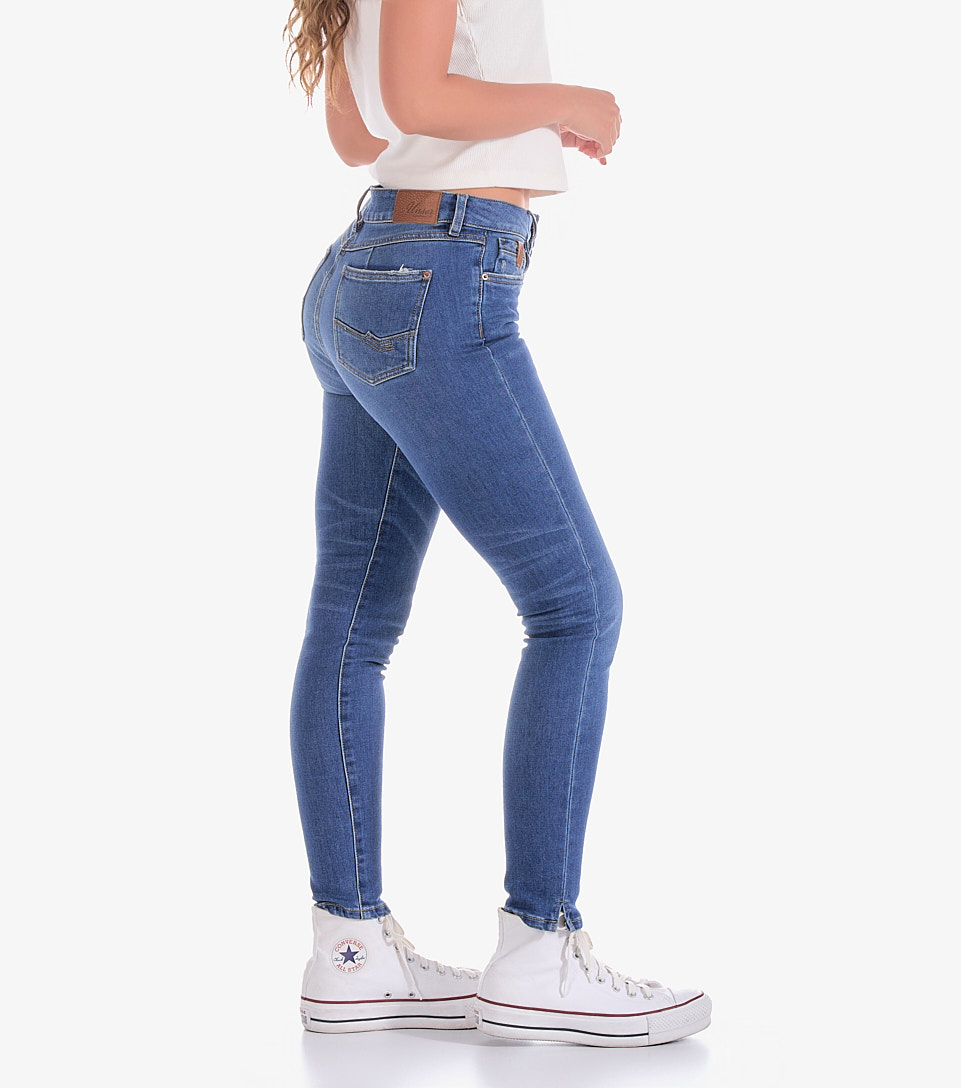 Jean Para Mujer Con Proceso Medio Unser 831722 AZ