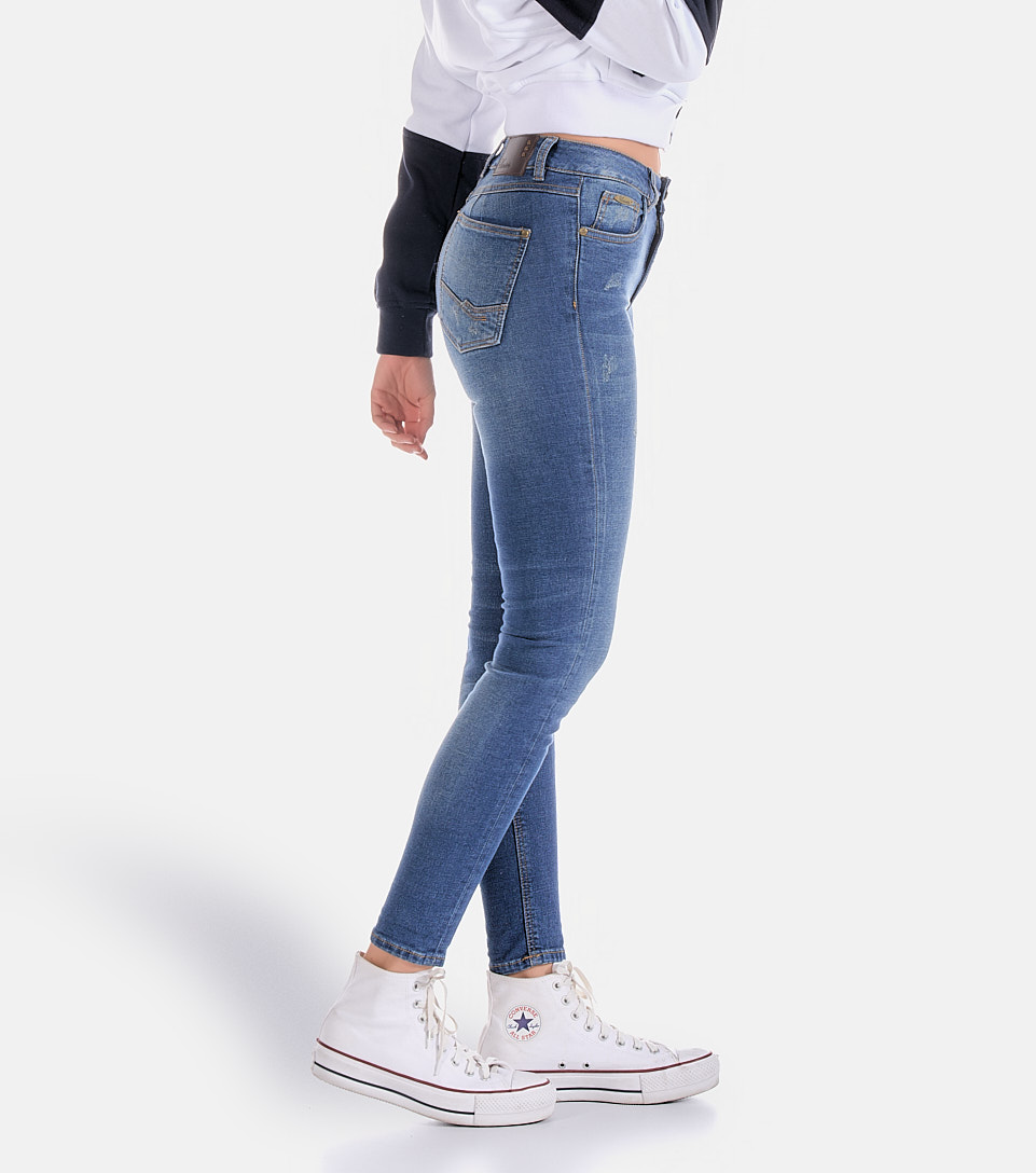 Jean Para Mujer Con Proceso Oscuro Unser 831575 AZ