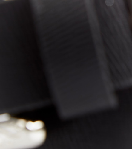 Jimena Correa Unicolor Hebilla Con Textura UnserNG