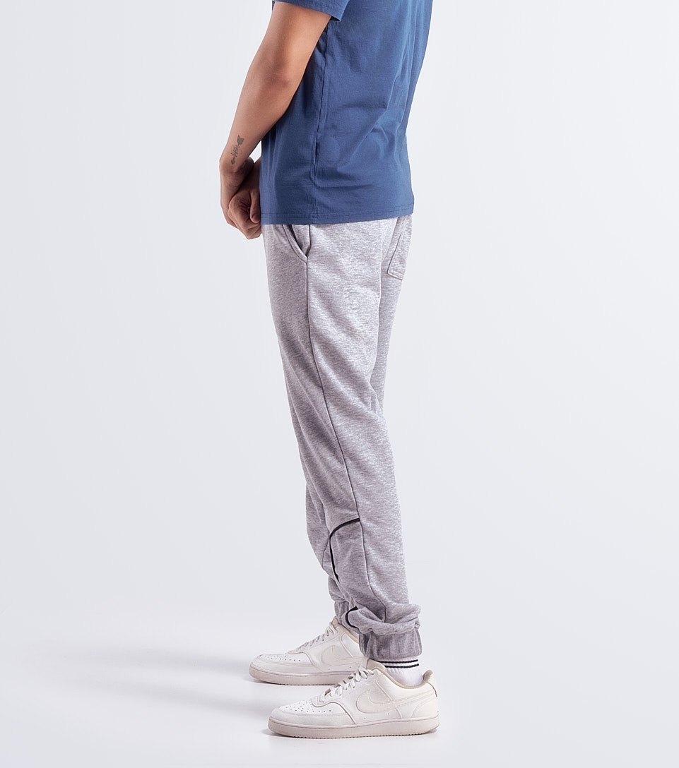 Jogger Para Hombre Unicolor Con Bolsillos Unser 830978 GR