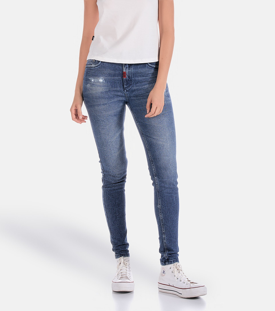 Sandy Jean Femenino Groggy 833845 AD