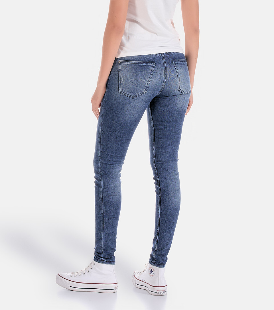 Sandy Jean Femenino Groggy 833845 AD