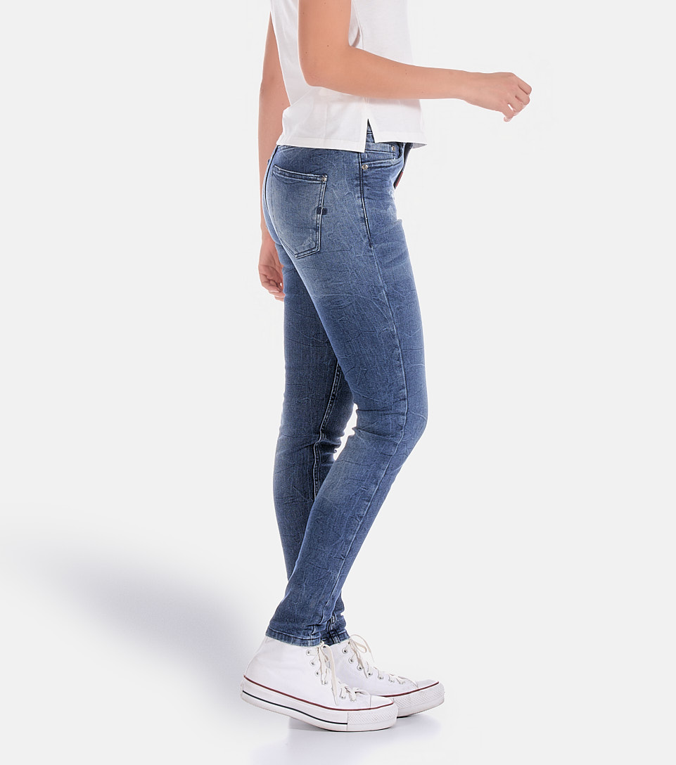 Sandy Jean Femenino Groggy 833845 AD