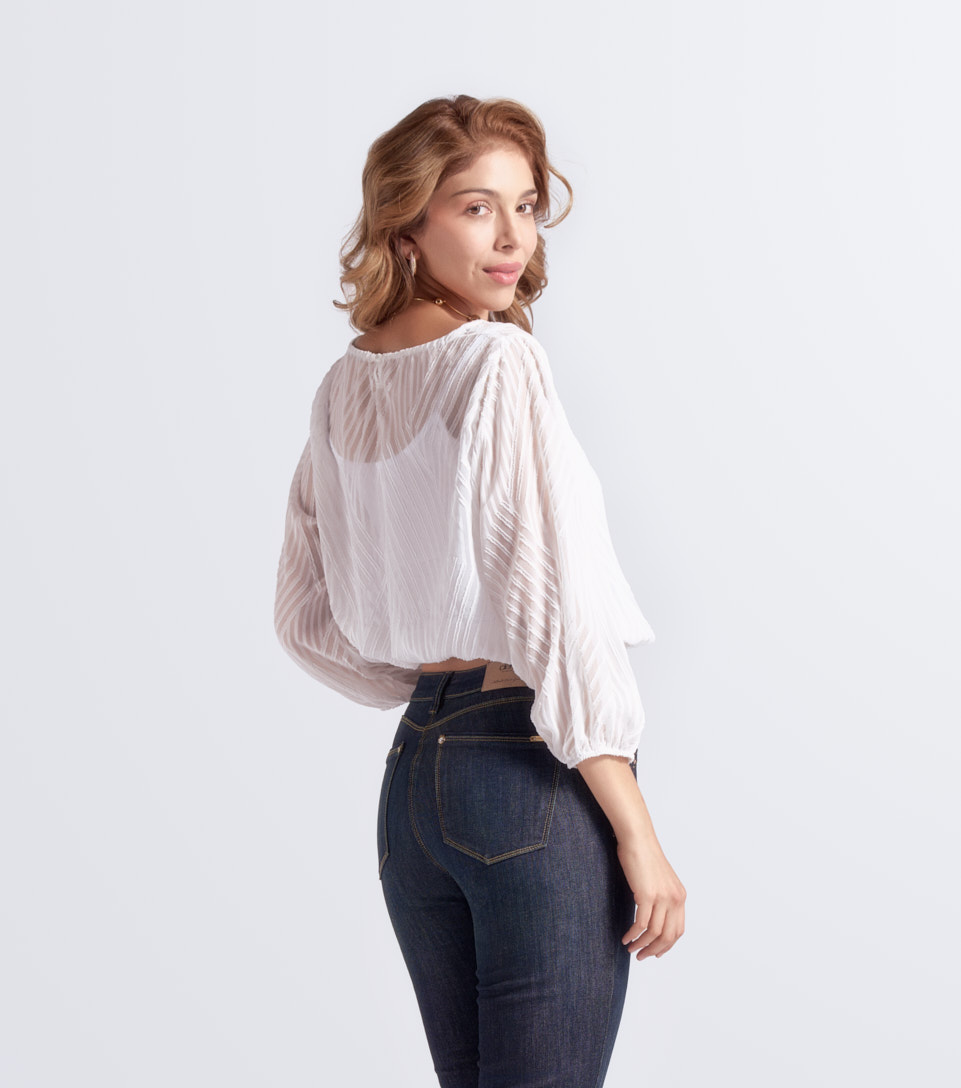 Blusa Para Mujer Con Rayas Diagonales Angely Derek 832880 BL